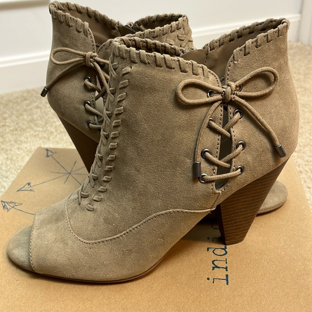NEW in box!!! Indigo Rd Finn Ankle Shootie